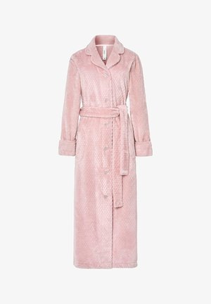 Ropa larga rosa hecha de un suave tejido texturizado. Cuenta con un cuello de chal, mangas largas, un lazo en la cintura y cierres de botón.