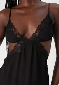 Bluebella JULIANNE CHEMISE - Camicia da notte - black