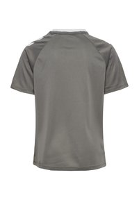 Grå atletisk tröja med en mjuk textur, korta raglanärmar och en rund halsringning. Har ett ventilerande mesh-mönster och diskret logodetalj.