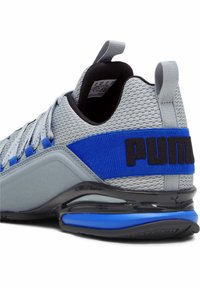 Puma AXELION REFRESH - Tenisice za cestovno trčanje - cool mid gray ultra blue black