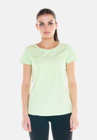 Non sélectionné, green ash