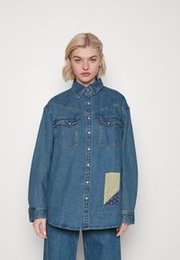 Levi's® - DORSEY WESTERN - Džinsa auduma jaka - light blue Miniatūras attēls 1