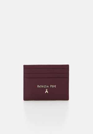 Patrizia Pepe, TRAVELITEM - Portafoglio - darkplum
