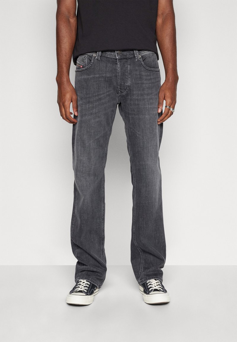Diesel LARKEE - Egyenes szárú farmer - 02
