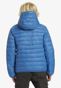 Quiksilver SCALY YOUTH - Chaqueta de invierno - star sapphire