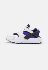 Não selecionado, white/black/electro purple