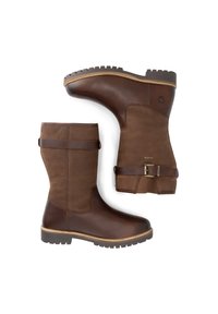 Bruine leren laarzen tot halverwege het kalf met textuur- en gladde panelen, decoratieve riemen en robuuste rubberen zolen, weergegeven vanuit de zij- en onderaanzicht.