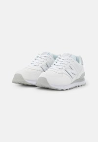 New Balance WL574 - Sapatilhas - white