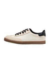 Unausgewählt, beige