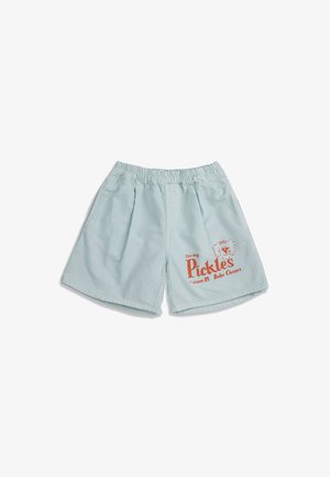 Shorts à taille élastique bleu clair avec texte rouge et graphique de chien à l'avant indiquant "Pickles depuis 09 Bobo Choses."