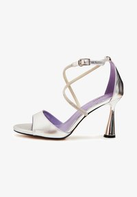 Niet geselecteerd, silver