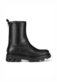 Bota corta de cuero negro con textura lisa, suela gruesa y cremallera lateral. Presenta una punta redondeada y un diseño minimalista.