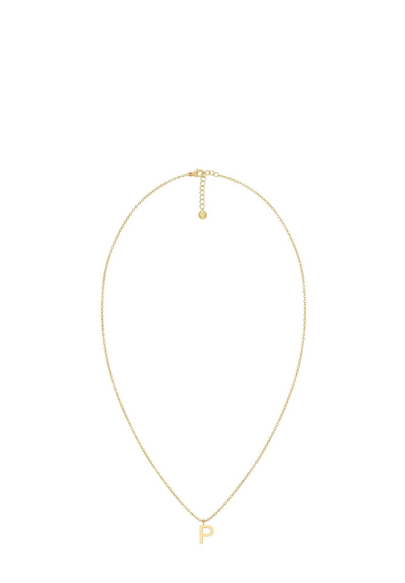 Collar delicado de cadena de oro con un pequeño colgante en forma de letra "P" y cierre ajustable sobre un fondo blanco.