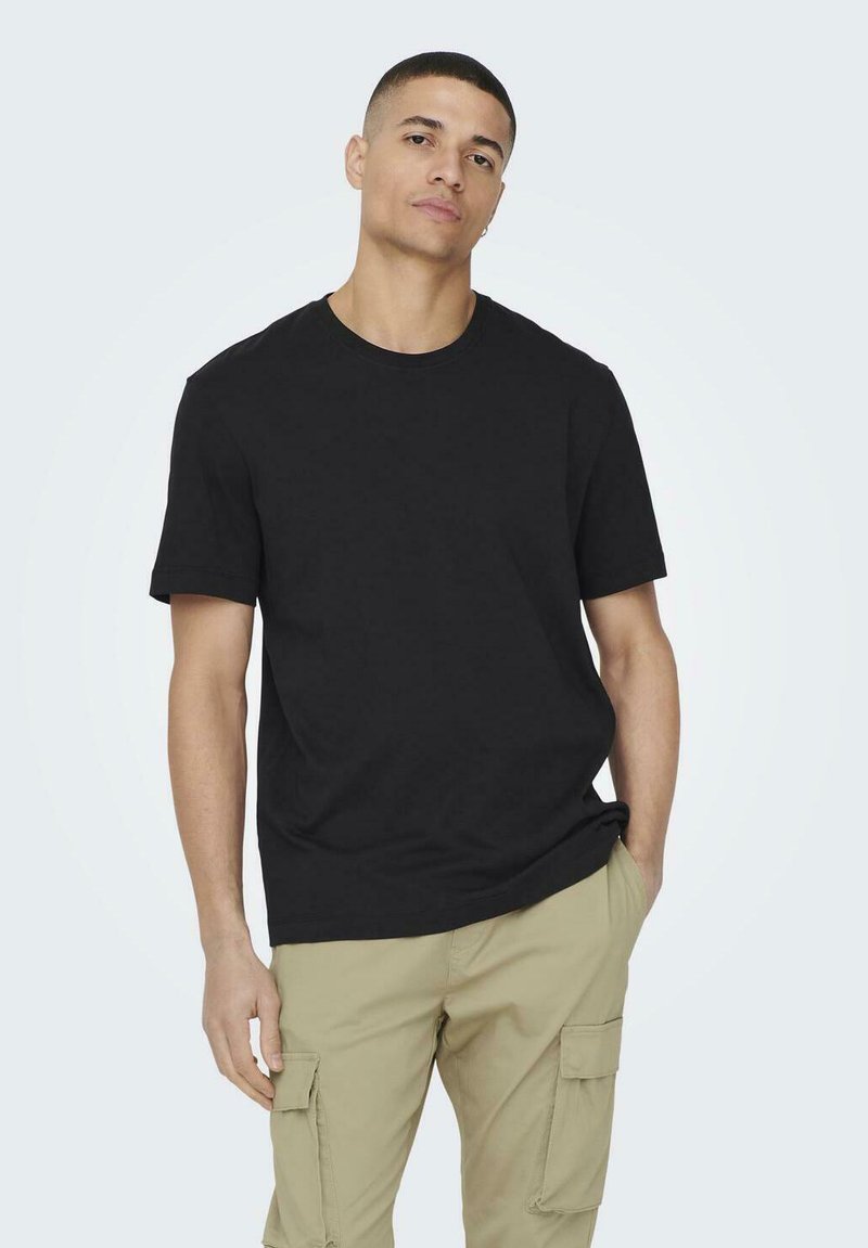 Only & Sons 2ER-PACK RUNDHALS KURZARM - Basic T-shirt - schwarz grün