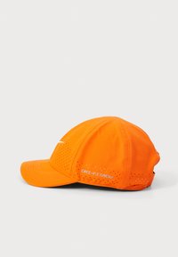 Nike Performance ADVANTAGE CLUB UNISEX - Naģene - safety orange/white