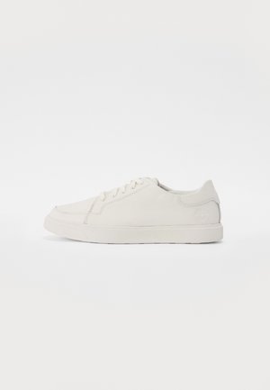 Baskets basses - white