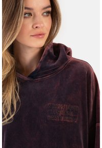 CUL8R WASHED HOODIE VELOUR VIOLET - Bluza z kapturem