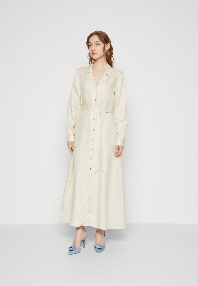 Adilla 2 4 Dress Sandshell Aop