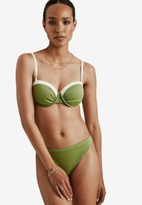 Mint Velvet CUPPED WIRED  - Bikinio viršutinė dalis - olive green cream