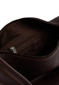 WE Fashion Ručna torba - aubergine