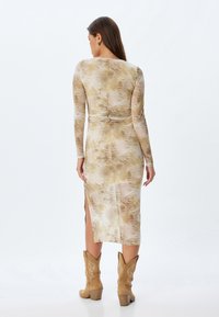 Koton COLUMN MIDI - Robe de jour - beige