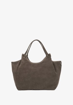 Grau Wildleder-Tote mit abgerundetem oberen Teil, doppelten Schulterriemen und gesteppten Akzenten. Einfaches Design ohne zusätzliche Beschläge oder Muster.