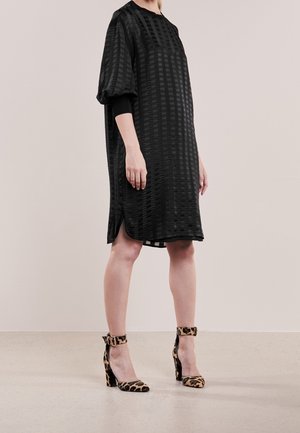 Cocktail dress / Party dress - black