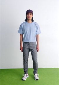 Carhartt WIP SID PANT LAMAR - Chino - misty grey