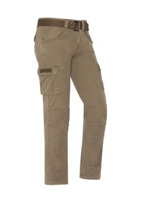 Beige Cargohose mit geradem Schnitt, ausgestattet mit mehreren Seitentaschen, einem gewebten Gürtel und sichtbaren Nähdetails. Aus Baumwollmaterial, robustes Textil.