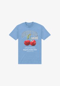 Nevybráno, sky blue