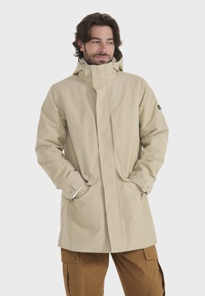 - Parka