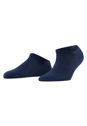 Marineblauwe enkelsokken met een gladde textuur, elastische boord en naadloos ontwerp bij de teen. Gemaakt van zacht, ademend materiaal voor comfort.