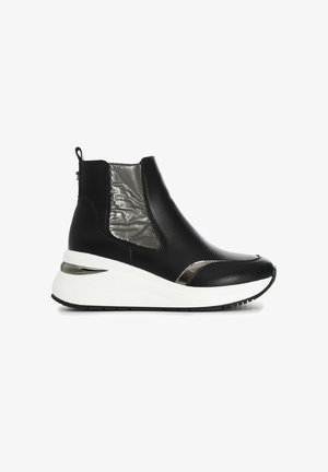 CAFèNOIR, Sneakers high - nero