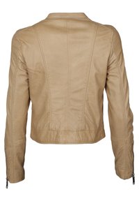 Tan leren jas met een smal ontwerp, lange mouwen en ritsmanchetten. Heeft een schone achterkant met op maat gemaakte stiksels en een naadloze afwerking.