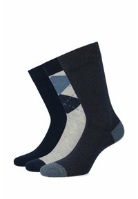 Trzy pary skarpetek: granatowe, szare i w wzory. Posiadają ściągacz, gładką fakturę oraz geometryczne wzory z niebieskimi akcentami.