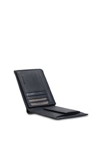 Portafoglio in pelle blu scuro con quattro scomparti per carte, un ampio vano per contanti e una texture liscia. Design compatto e pieghevole.