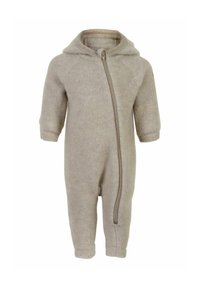 Beiger Fleece-Einteiler mit Kapuze, vorderem Reißverschluss, Raglanärmeln und Bündchen an den Beinen. Weiche Textur, einfaches Design, geeignet für Säuglinge.