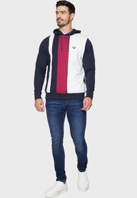 Threadbare HOODYLAZIO - Hoodie - blau