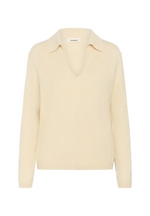Langærmet beige sweater med V-hals og krave, ribstrikkede manchetter og kant, lavet af blødt strikket materiale.
