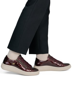 Remonte, REMONTE SNEAKER D3E07 - Baskets basses - red