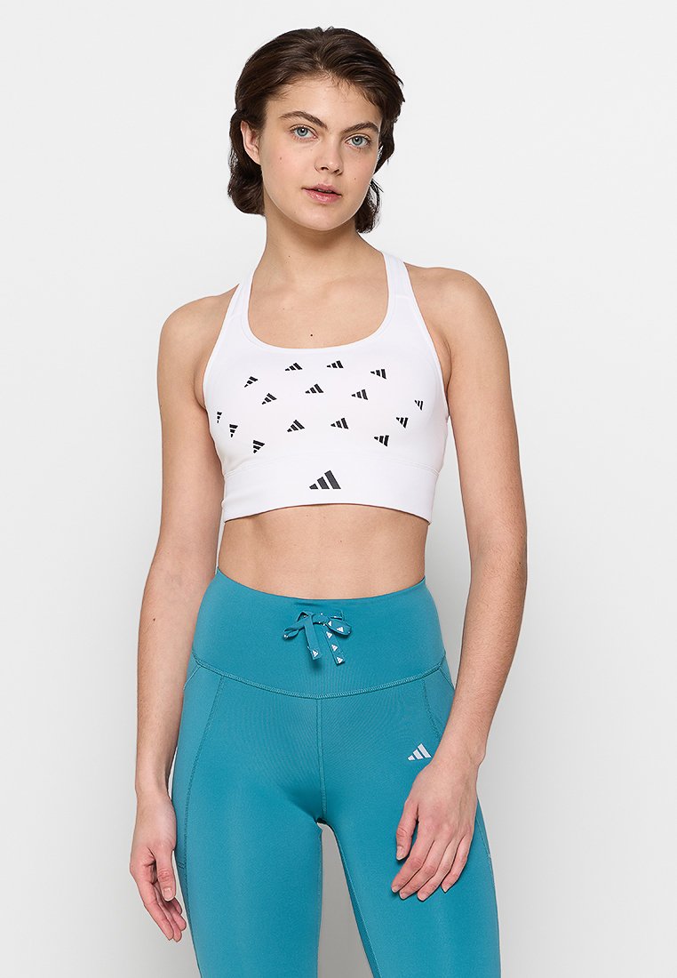 Sutien sport cu susținere medie