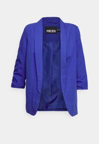 Blazer abierto de color azul eléctrico con mangas tres cuartos y forro de satén liso de la marca Pieces.