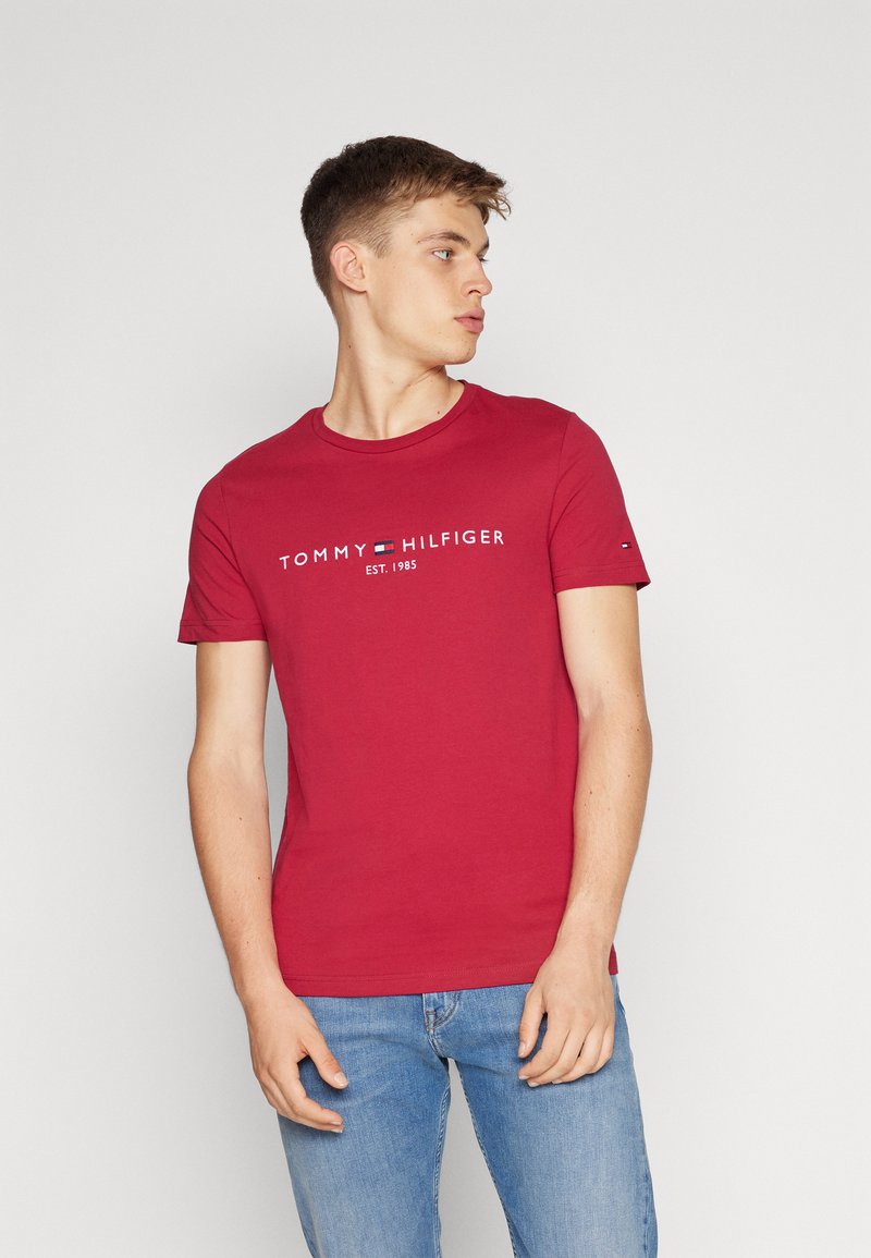 Tommy Hilfiger LOGO TEE - Apdrukāts T-krekls - royal berry