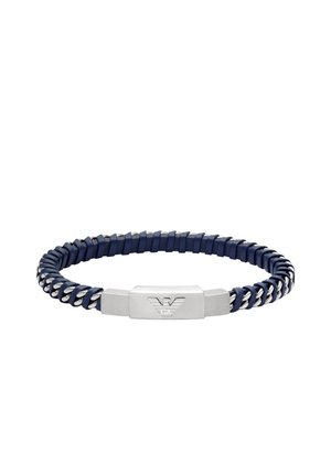 Marineblåt flettet armbånd med en lås i rustfrit stål med en logo. Designet kombinerer gummi- og metalmaterialer.