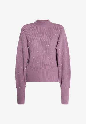 Suéter de punto púrpura con un cuello alto y diseño texturizado, adornado con pequeños acentos redondos parecidos a perlas repartidos a lo largo.