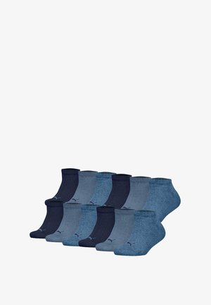 Assortiment enkelsokken in tinten blauw, met ribgebreide boorden en een klein logo. Inclusief donkerblauw en verschillende lichtere blauwtinten.