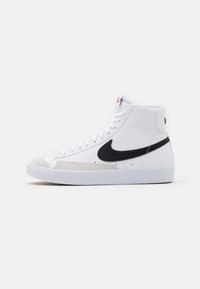 BLAZER MID 77 - Magas szárú edzőcipők - white/black/total orange