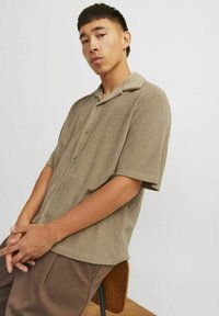 Jack & Jones PREMIUM EINFARBIG - Camicia - timber wolf
