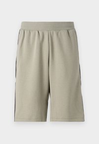 Shorts - shadow