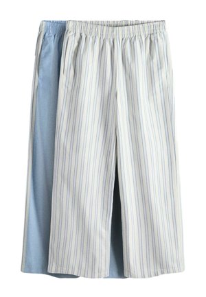 To par lette pyjamasbukser med elastiske taljebånd, et par hvide med blå striber og et par ensfarvede lyseblå.